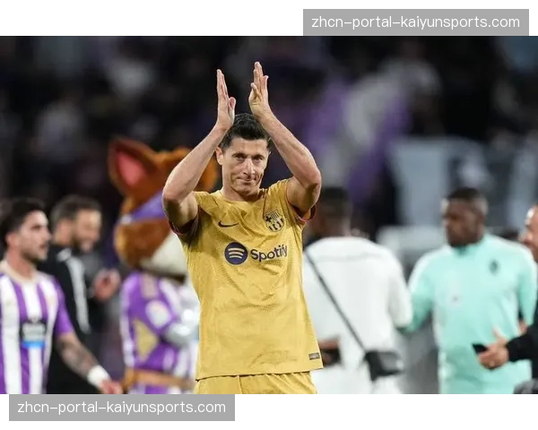 转会传闻:巴萨欧冠出局后,队内多位高薪球员被列入夏季清洗名单 转会传闻:巴萨欧冠出局后,队内多位高薪球员被列入夏季清洗名单